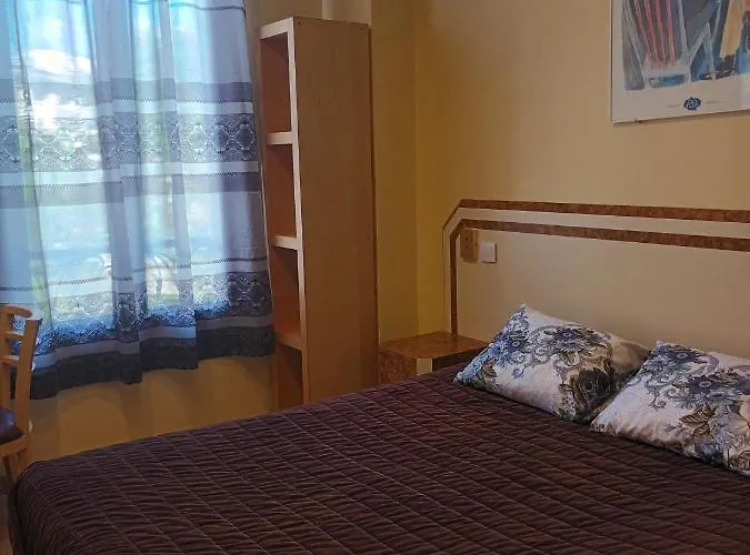 Azur Montmartre Hotel