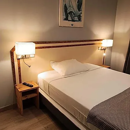 Hotel Azur Montmartre Paris