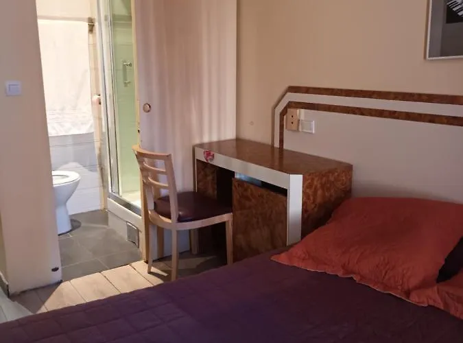 Hotel Azur Montmartre