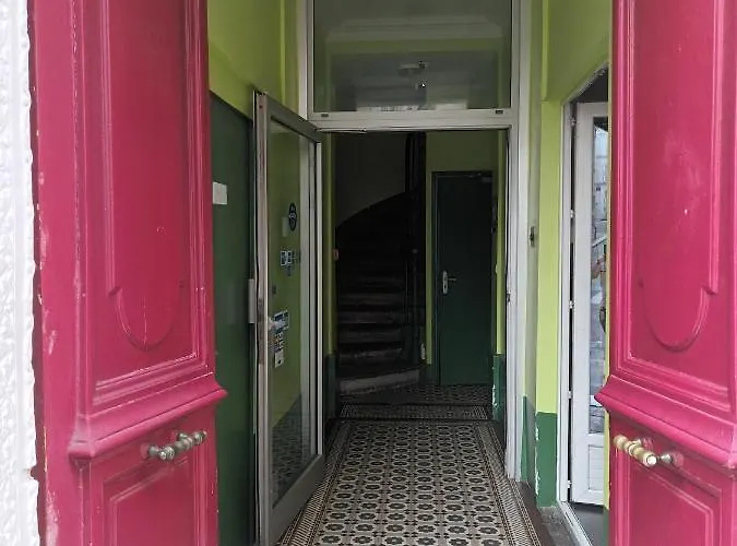 Azur Montmartre Paris