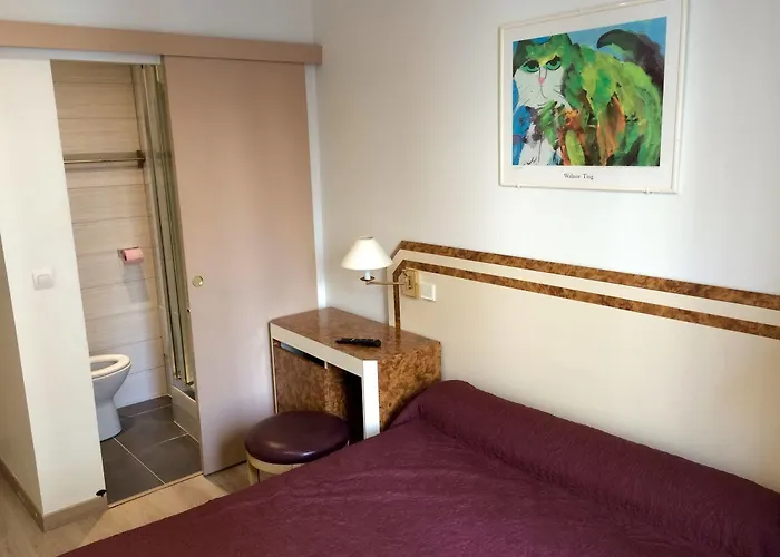 Hotel Azur Montmartre